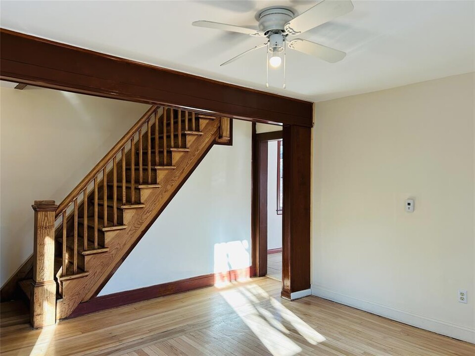 42 Cozzens Ave in Highland Falls, NY - Building Photo