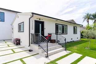 12300 Stagg St in Los Angeles, CA - Building Photo