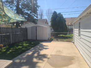1057 Pagel Ave in Lincoln Park, MI - Building Photo - Building Photo