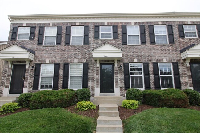 property at 440 Wild Oak Dr