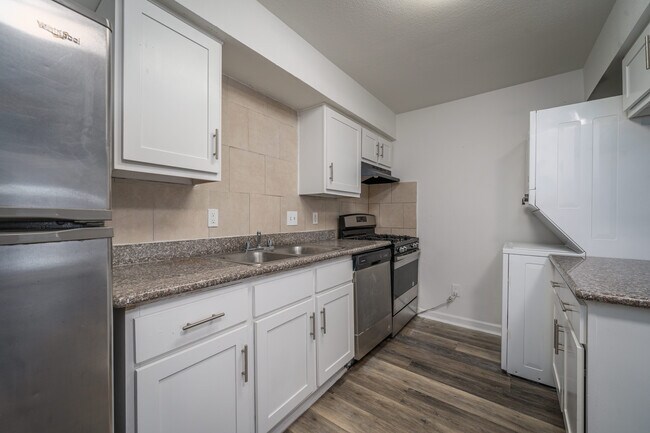 Springwood Park Apartments in Houston, TX - Foto de edificio - Interior Photo