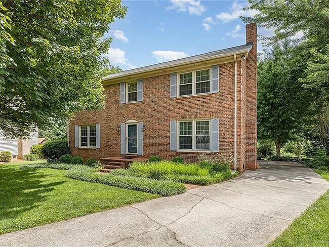 1601 Heraldry Ln in Greensboro, NC - Building Photo - Building Photo