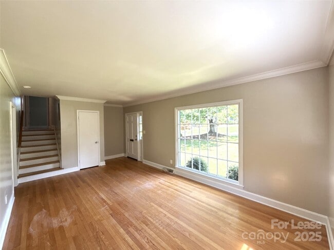 1127 Queensgate St in Gastonia, NC - Building Photo - Building Photo