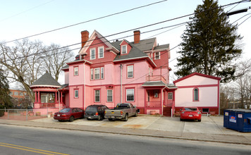 24 Park Ave in Attleboro, MA - Building Photo - Building Photo