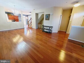 9365 Owings Choice Ct in Owings Mills, MD - Building Photo - Building Photo