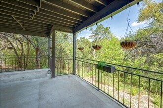 6000 Shepherd Mountain Cove in Austin, TX - Foto de edificio - Building Photo