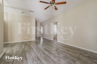 3843 Falcon Crest Dr in Green Cove Springs, FL - Building Photo - Building Photo