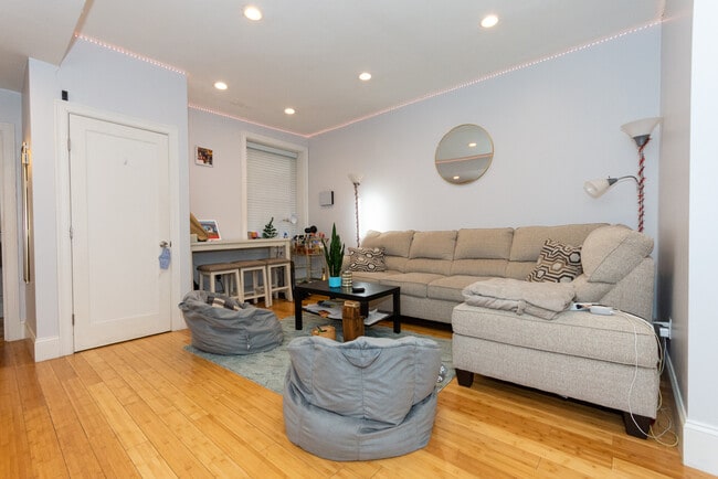 183 Harvard Ave, Unit 2 in Boston, MA - Building Photo - Building Photo