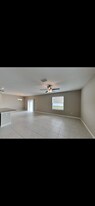 10359 Blue Plume Ct in Riverview, FL - Building Photo