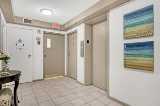 2800 N Ocean Dr, Unit A3C in Riviera Beach, FL - Foto de edificio - Building Photo