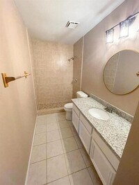 11931 Hedgegate Dr - 14