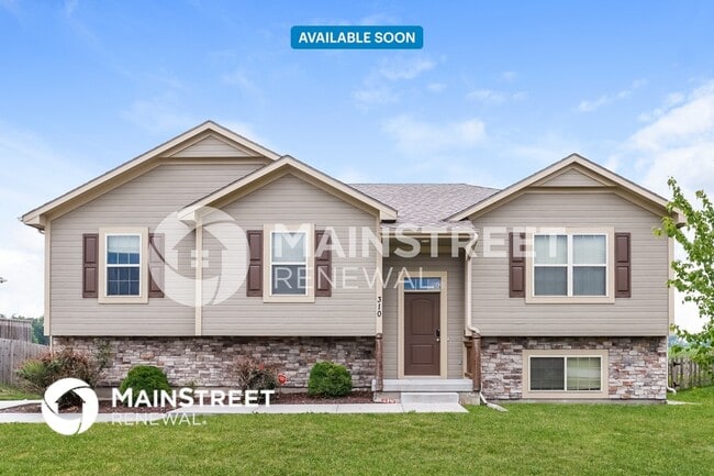 property at 310 Golfview Dr