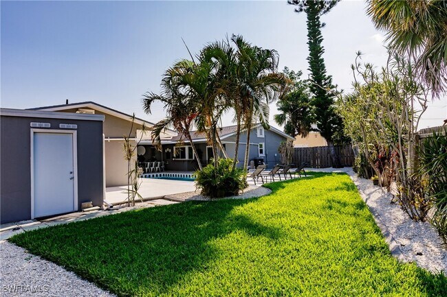 property at 1661 Crooked Arrow Ct