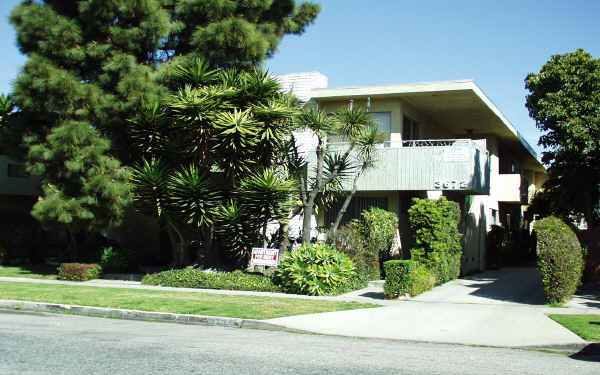 3672 Watseka Ave in Los Angeles, CA - Building Photo - Building Photo