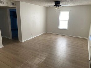 549 California Ave in Port Allen, LA - Building Photo - Building Photo