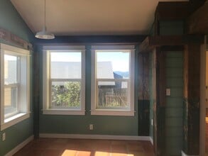 34 Missoula Ave, Unit One in Butte, MT - Foto de edificio - Building Photo
