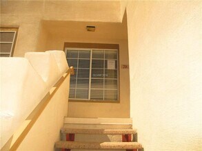 1901 High Valley Ct in Las Vegas, NV - Building Photo - Building Photo