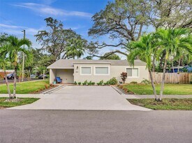 937 SW 17th St in Fort Lauderdale, FL - Building Photo