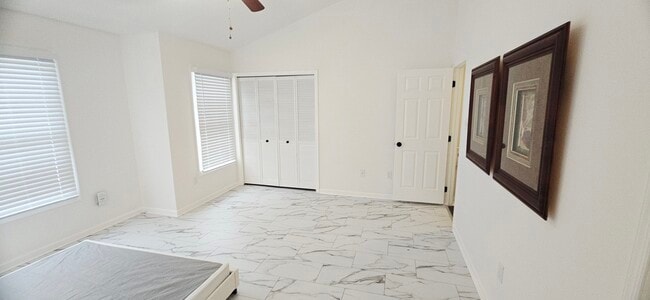 8 Highlands Ct in Owings Mills, MD - Building Photo - Building Photo