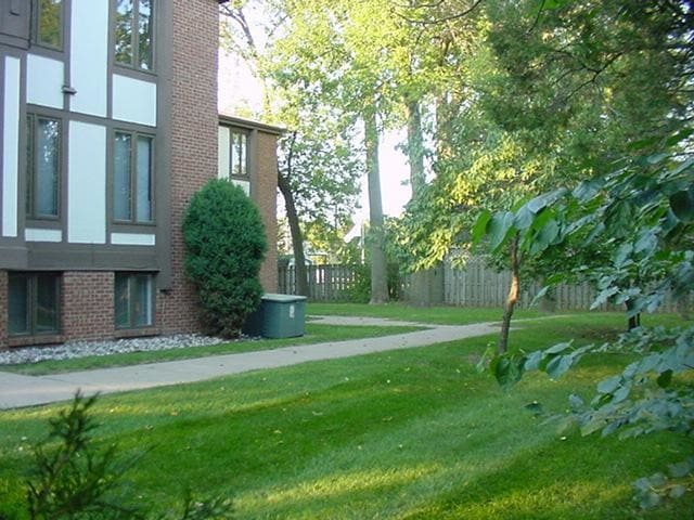 River's Landing in Maumee, OH - Building Photo - Building Photo