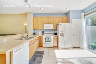 3087 Seaview Castle Dr in Kissimmee, FL - Building Photo - Building Photo