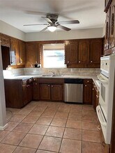 105 Stiles Dr in Midlothian, TX - Building Photo - Building Photo