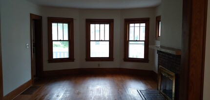 349-351 Roosevelt Ave in Syracuse, NY - Building Photo - Building Photo