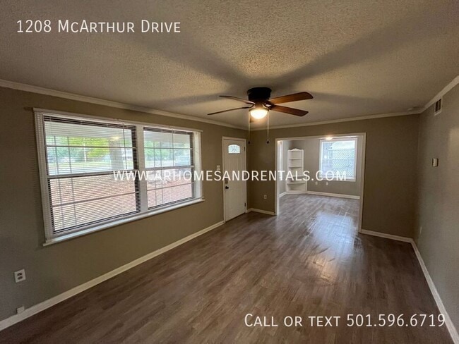 1208 McArthur Dr in Jacksonville, AR - Building Photo - Building Photo