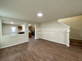 66 Montana Bay in San Antonio, TX - Building Photo