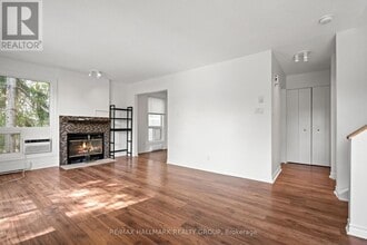 311 Presland Rd in Ottawa, ON - Building Photo - Building Photo