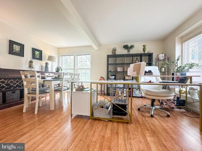 14358 Haysickle Ct in Centreville, VA - Building Photo - Building Photo