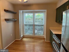 6106 Talavera Ct in Alexandria, VA - Foto de edificio - Building Photo