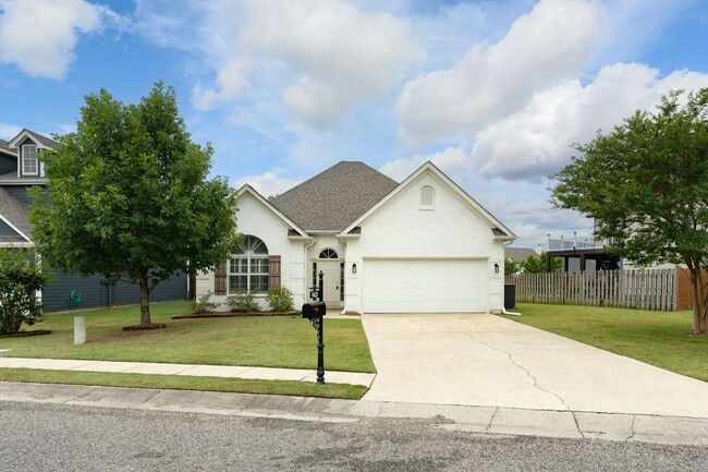 1621 Old Cahaba Ct in Helena, AL - Building Photo - Building Photo