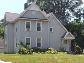 619 W 16th St in Davenport, IA - Building Photo