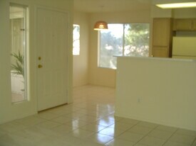 5244 Mandalay Springs Dr, Unit Mandalay Springs Unit in Las Vegas, NV - Building Photo