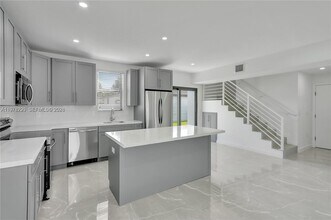 18455 SW 117th Ct in Princeton, FL - Building Photo - Building Photo