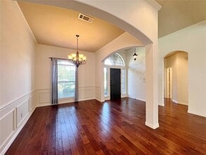 107 Oakmont Dr in Weatherford, TX - Building Photo - Building Photo