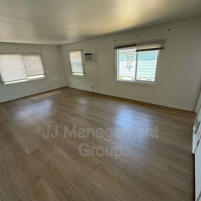 property at 1201 2nd St