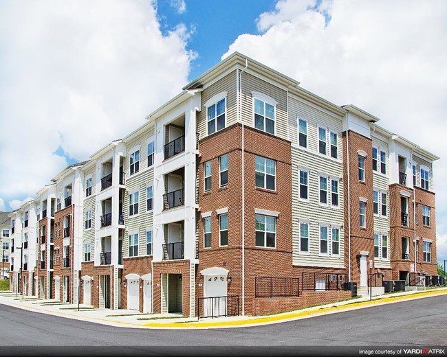 Riverwoods at Lake Ridge in Woodbridge, VA - Building Photo - Building Photo