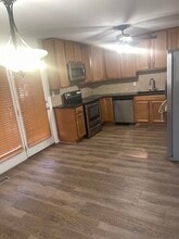 1400 Harford Square Dr in Edgewood, MD - Foto de edificio - Building Photo