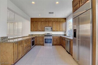 10376 Trailing Dalea Ave in Las Vegas, NV - Building Photo - Building Photo