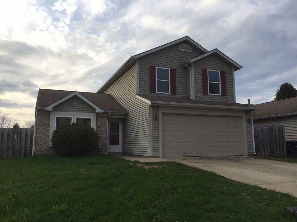 3626 Durant Dr in Lafayette, IN - Foto de edificio