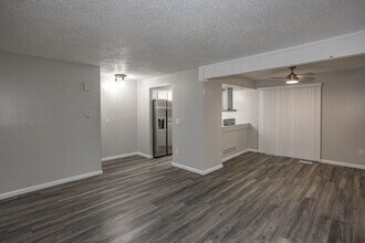 3102-3108 Eaton St in Kansas City, KS - Foto de edificio - Building Photo