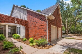 72 S Piper Trace in Spring, TX - Building Photo - Building Photo