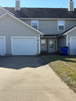 1244 NW Phelps Dr in Grain Valley, MO - Building Photo