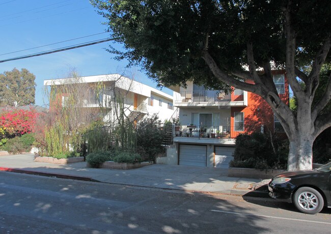 2709-2711 4th St in Santa Monica, CA - Building Photo - Building Photo