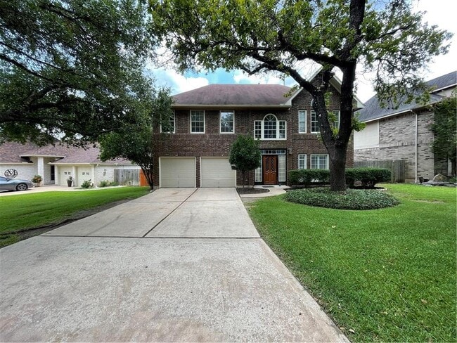 property at 6407 Old Harbor Ln