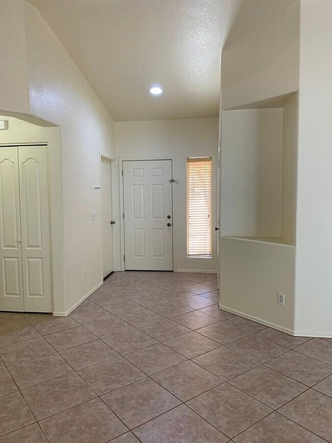 2868 S Beck Dr in Tucson, AZ - Building Photo - Building Photo