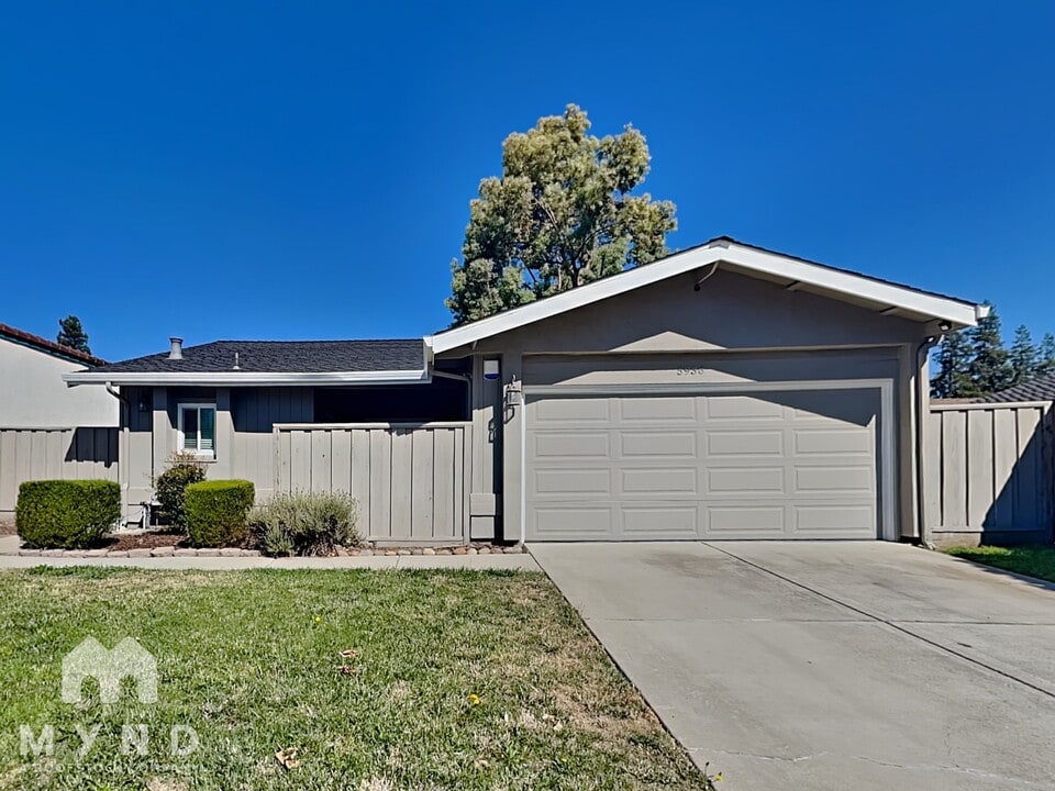 5936 Marshwell Way in San Jose, CA - Building Photo