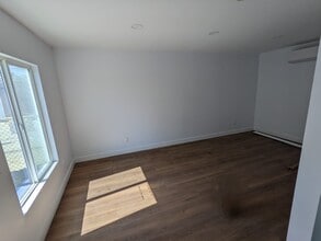633 W Arrow Hwy in Upland, CA - Building Photo - Building Photo